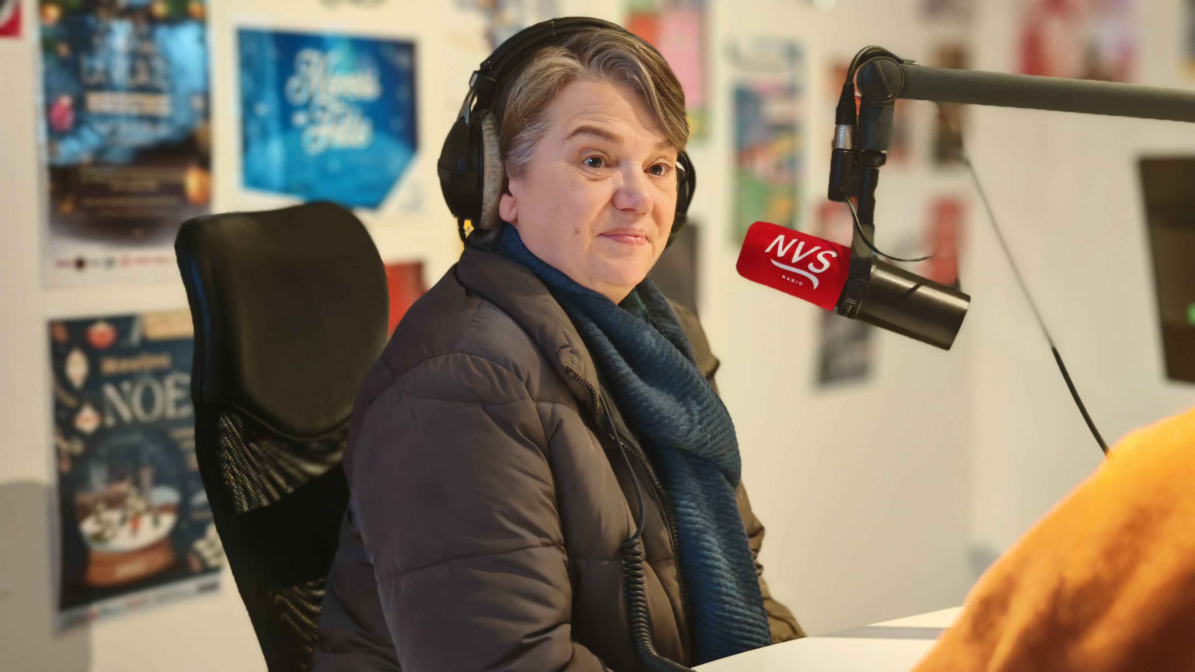 24-12-13 - Minute Culture - Annick Mondain (Cabaret Fantasy).jpg (1.98 MB)