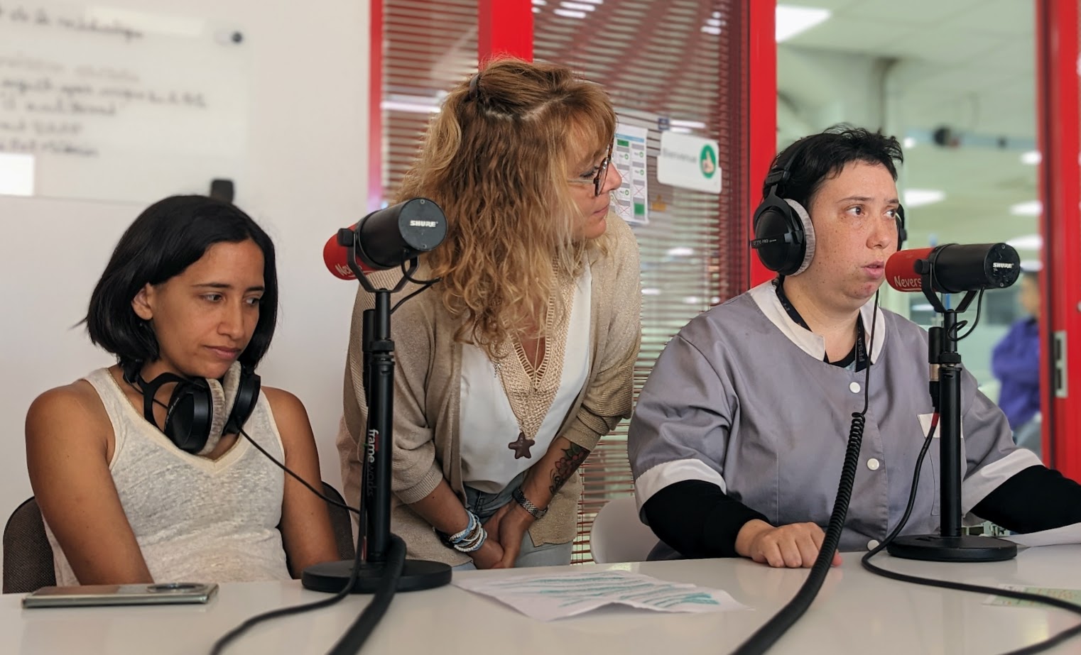 6 - Caroline et Coralie.jpg (201 KB)