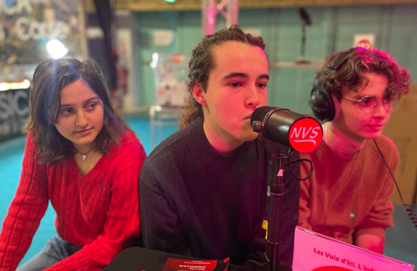 Eloquence 03 &eacute;l&egrave;ves.png (2.38 MB)