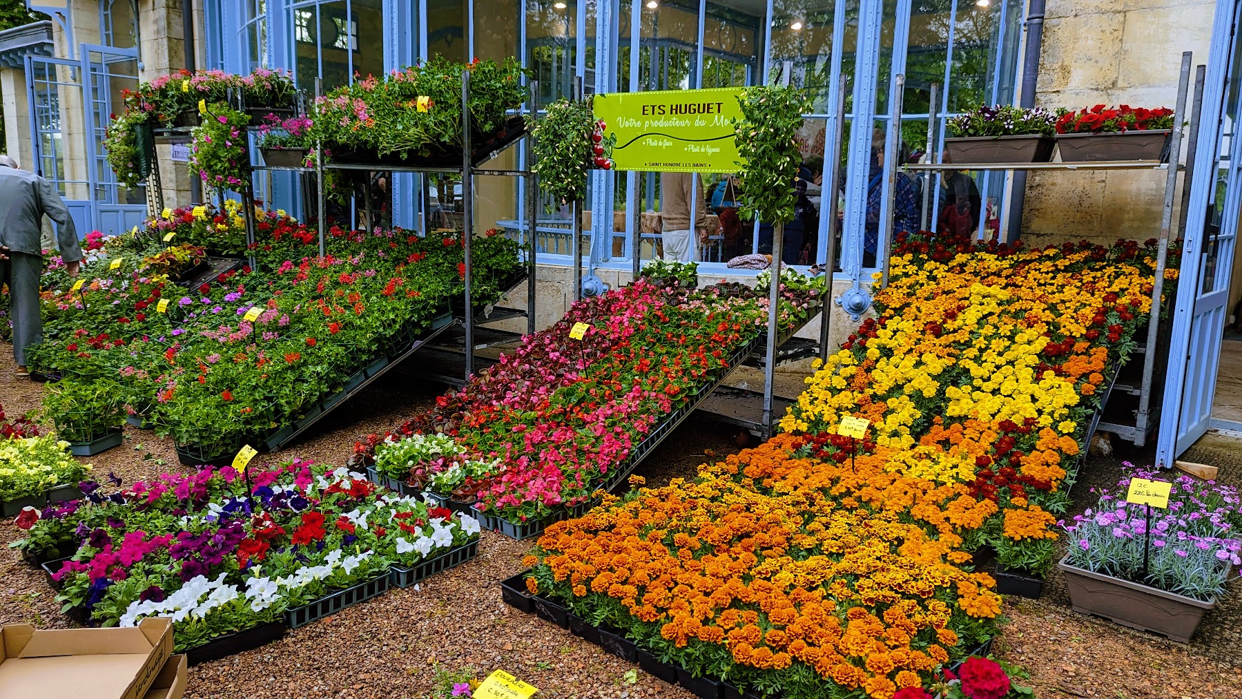 Fleurs 3.jpg (928 KB)