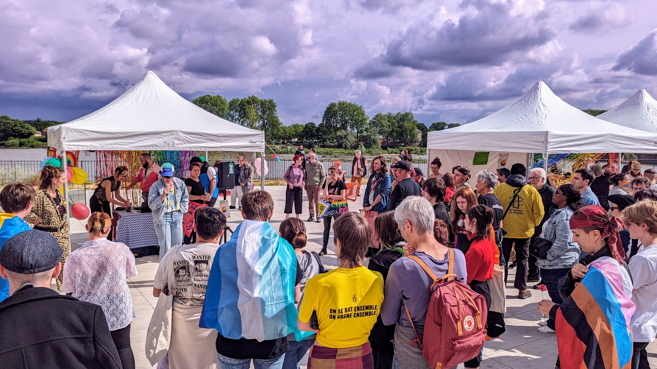 R&eacute;u.jpg (706 KB)