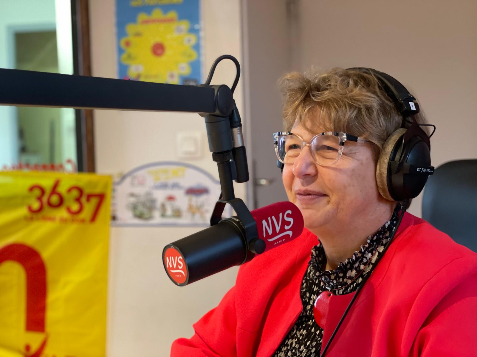 Nadia Sollogoub, sc&eacute;natrice de la Ni&egrave;vre.jpg (140 KB)