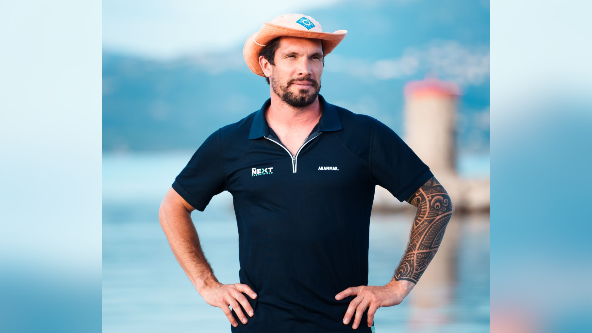 R&eacute;mi Camus Explorer.jpg (798 KB)