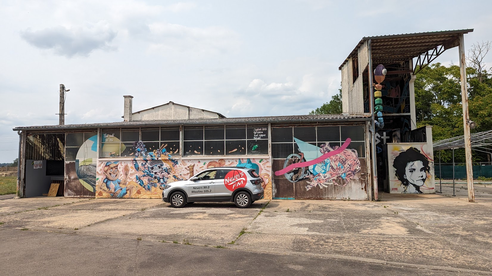 356678752_228051206788320_1964605432045610236_n.jpg (477 KB)