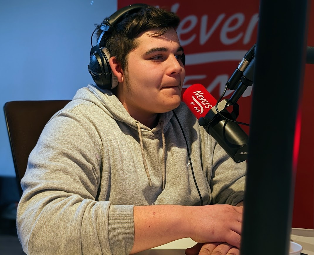 PXL_20230424_082445988.PORTRAIT.jpg (197 KB)