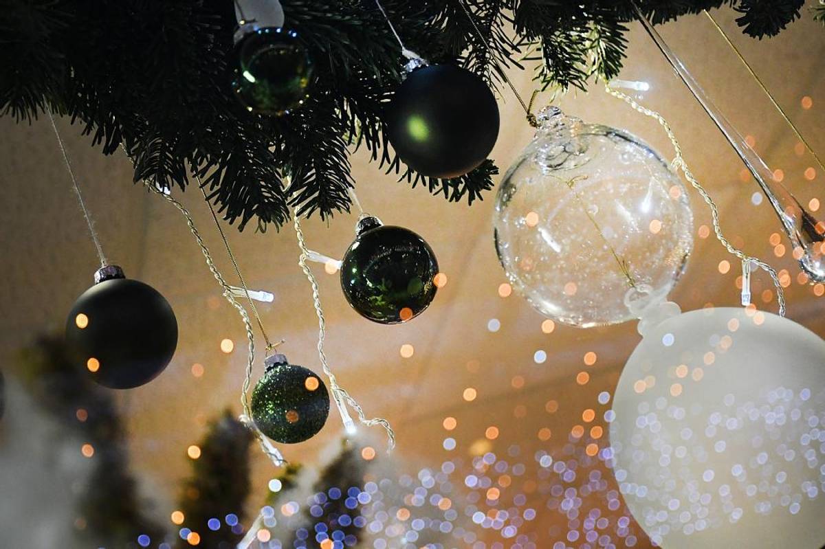 march&eacute; noel 1.jpeg (118 KB)